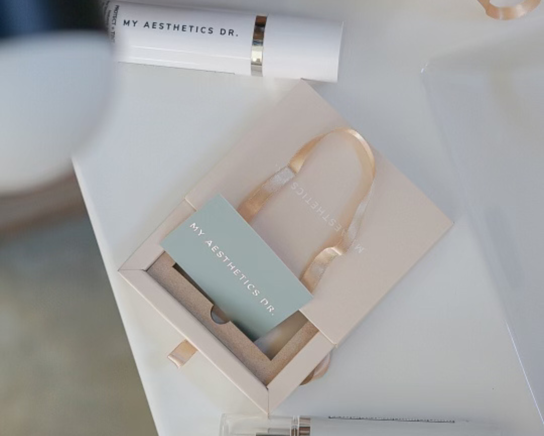 Giftcardwithsunscreens_f09c034a-7d8e-4013-b01a-d738ce1ae50b.png